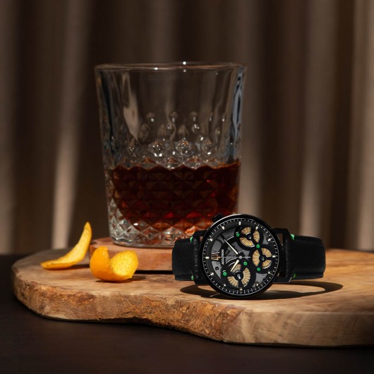 28A209 - Accutron Spaceview Evolution x Hudson Whiskey - LIMITED EDITION